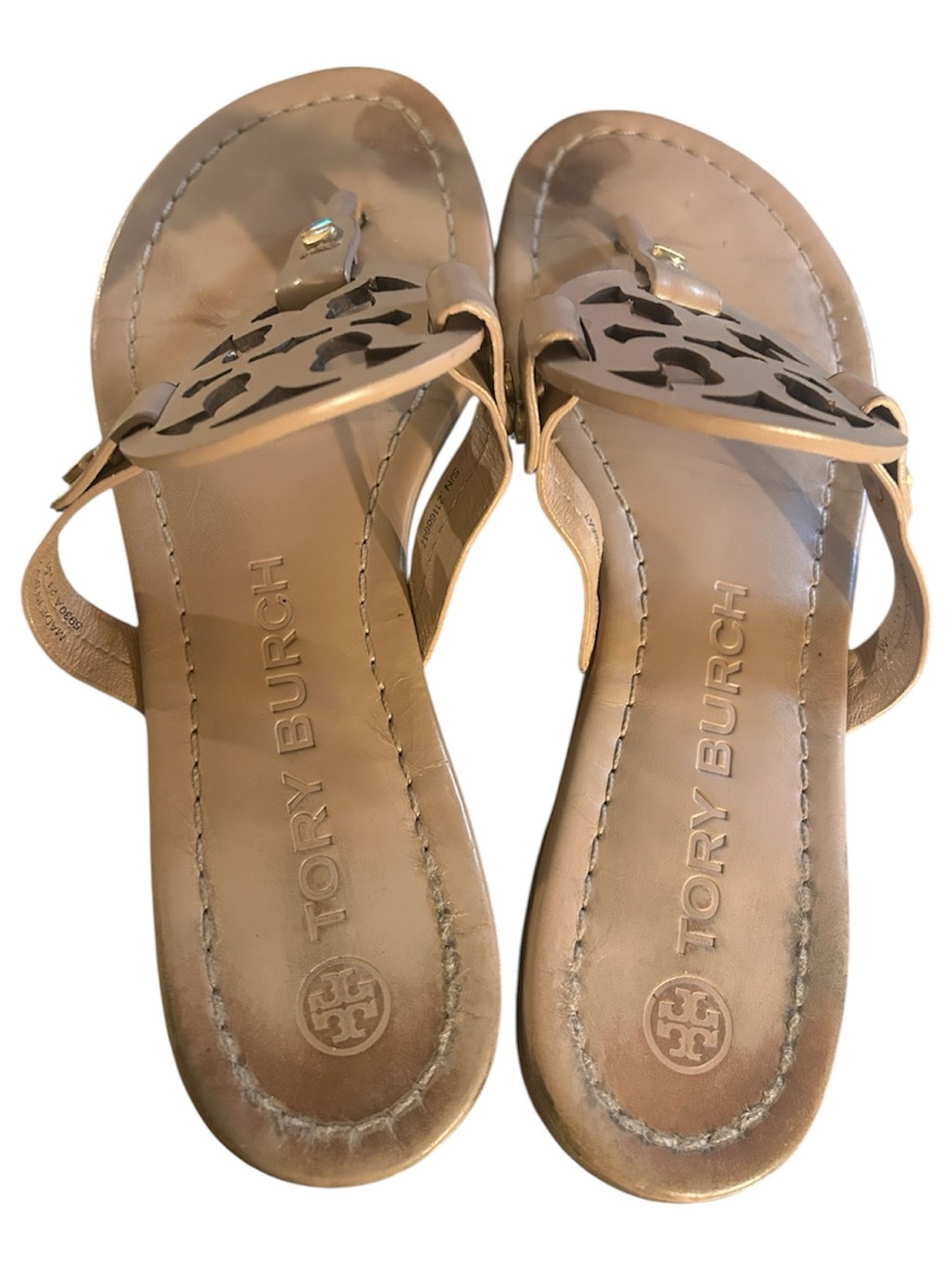 Tory Burch Logo Thong Sandals in Nude Tan - Picture 4 of 4
